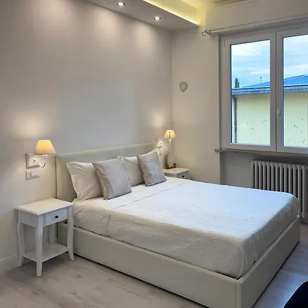 Mercedes Affittacamere Sirmione